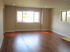 116 Continental St in Santa Cruz, CA - Building Photo - Building Photo