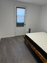 4827 Saint-Urbain Rue in Montréal, QC - Building Photo - Building Photo