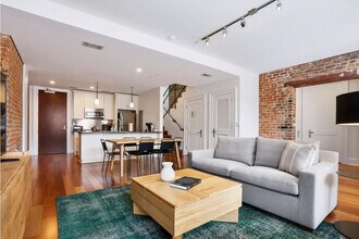 822 Perdido St in New Orleans, LA - Foto de edificio - Building Photo