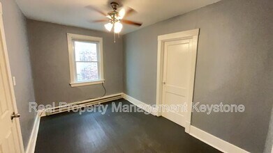 217 Spencer Ave in Pittsburgh, PA - Building Photo - Building Photo