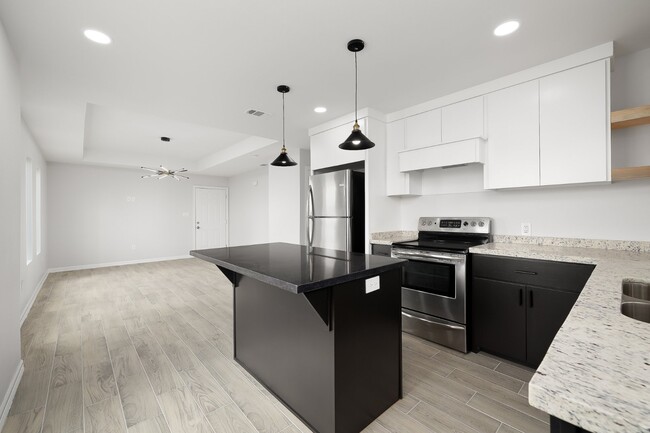 property at 3300 Fuerte Ave