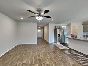 1646 Commendable Ct in Lexington, SC - Foto de edificio - Building Photo