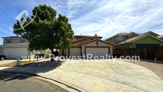 15015 Kitfox Ln in Victorville, CA - Building Photo - Building Photo