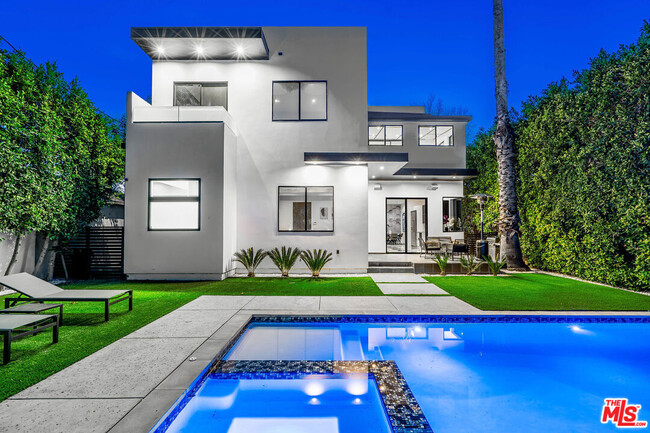 property at 4540 Sylmar Ave