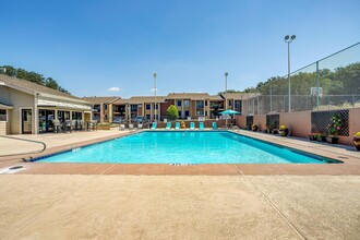 The Highlands Apartments in Waco, TX - Foto de edificio - Building Photo