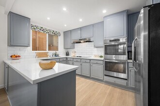 1520 Camden Ave, Unit 1520 Camden Ave 101 in Los Angeles, CA - Building Photo - Building Photo