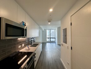 114 NE 22nd St, Unit A2 in Miami, FL - Building Photo - Building Photo