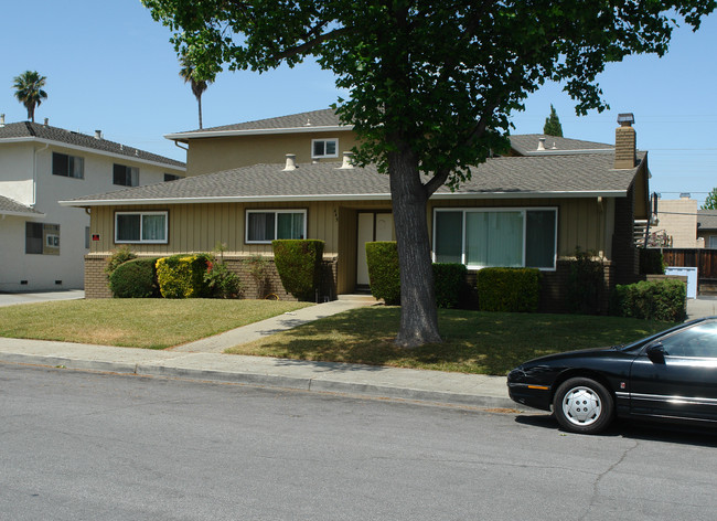 445 Firloch Ave in Sunnyvale, CA - Building Photo - Building Photo