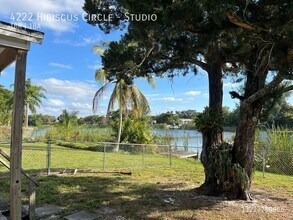 4222 Hibiscus Cir in West Palm Beach, FL - Building Photo - Building Photo