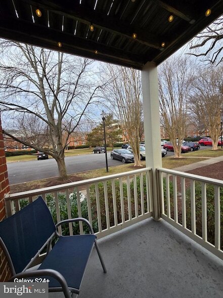 6618 Boulevard View, Unit A1 in Alexandria, VA - Building Photo - Building Photo