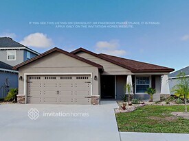 8028 Diamond Creek Ln in Lakeland, FL - Building Photo