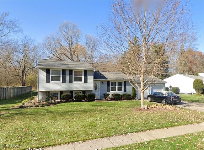 property at 1626 Sunnyacres Rd