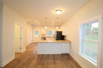 98 Suter St in Harrisonburg, VA - Building Photo - Building Photo