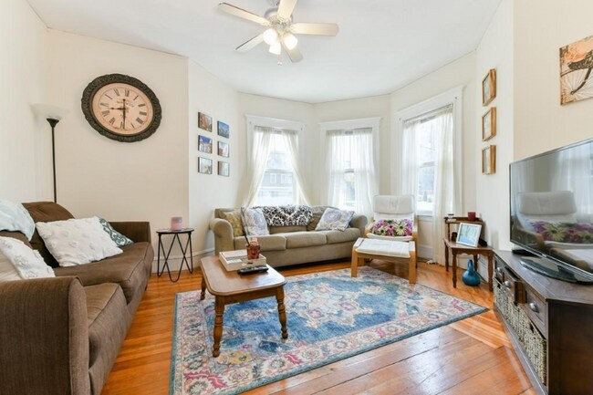 property at 675 Washington St