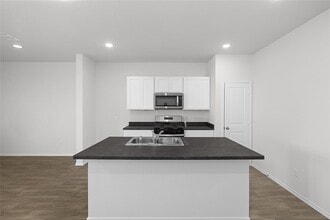 206 Jackson St in Maxwell, TX - Building Photo - Building Photo