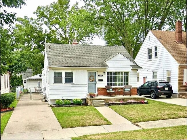 property at 21337 Audette St