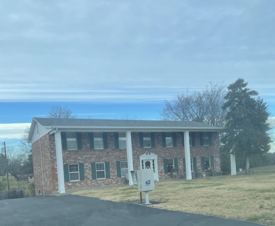 223 Ridge Ln, Unit A in Paducah, KY - Foto de edificio