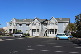 Poinsettia Station Apartments in Carlsbad, CA - Building Photo - Building Photo