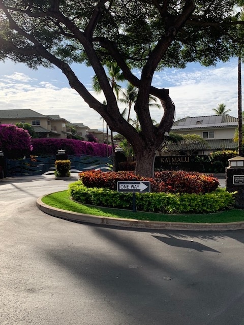 property at 380 Kai Malu Pl