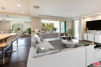 460 N Palm Dr, Unit Main House in Beverly Hills, CA - Building Photo - Building Photo