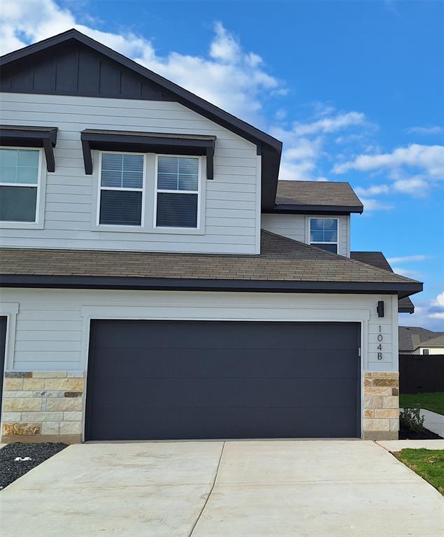 104 Gunner Rd in Buda, TX - Building Photo - Building Photo