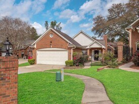 4012 Dutchess Ct in Tallahassee, FL - Building Photo
