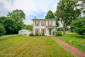 6209 Applegate Ln in Louisville, KY - Foto de edificio - Building Photo