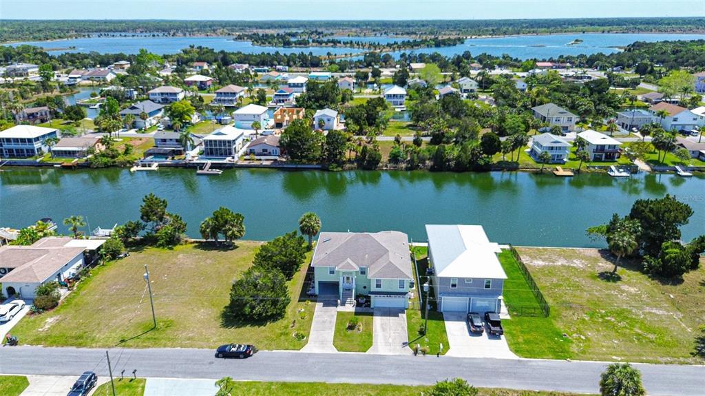 3380 Poinsettia Dr in Hernando Beach, FL - Building Photo