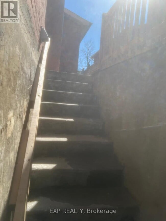 property at 14 Griffiths Dr