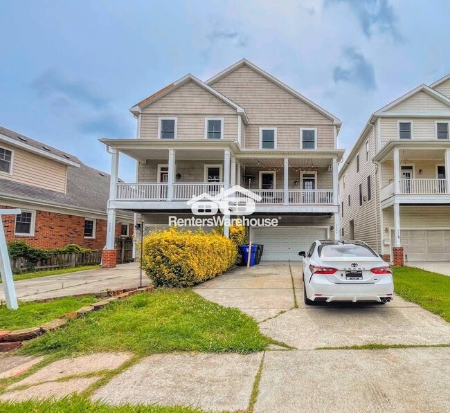 property at 9526 14th Bay St