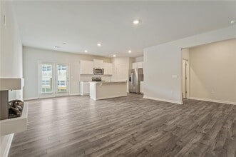 211 Stoneybrook Dr in Dahlonega, GA - Building Photo - Building Photo