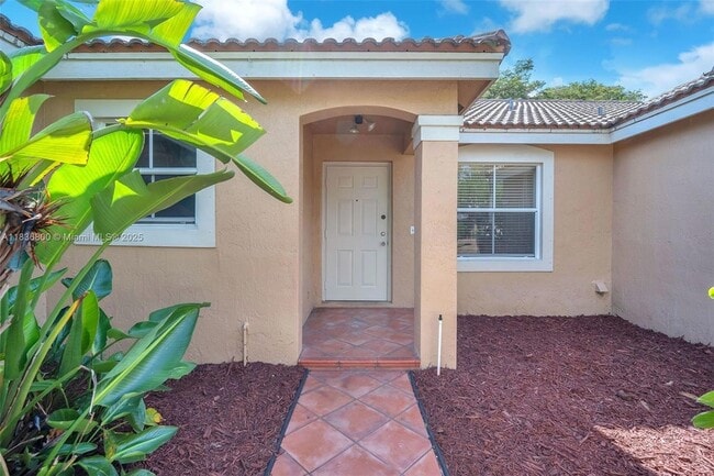 1617 Zenith Way in Weston, FL - Building Photo - Building Photo