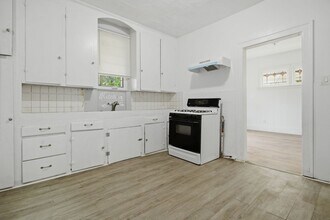 5045 Fairview St in Detroit, MI - Building Photo - Building Photo