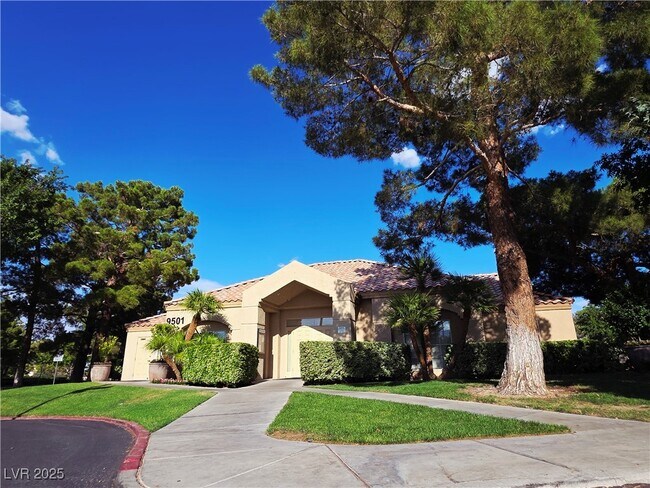property at 1113 Lumina Ct