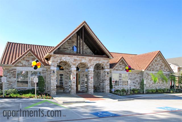 Oakcreek in Conroe, TX - Foto de edificio