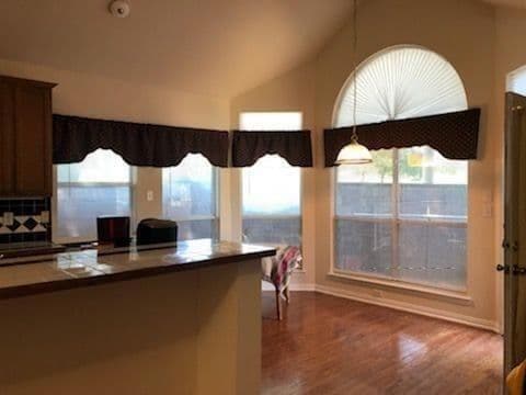 5701 Christy Ln in Haltom City, TX - Building Photo - Building Photo