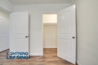 1628 Normandie Ave in Los Angeles, CA - Building Photo - Building Photo