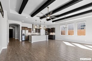 4001 Windy Rd NE in Rio Rancho, NM - Building Photo