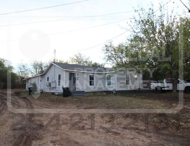 property at 711 W Avenue C