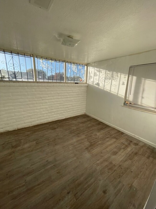 property at 812 Ortiz Dr SE