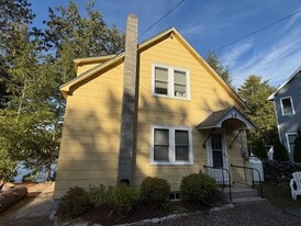 14 Hamel Rd in Sunapee, NH - Building Photo