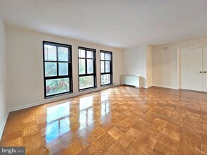 1280 21st St NW in Washington, DC - Building Photo - Building Photo