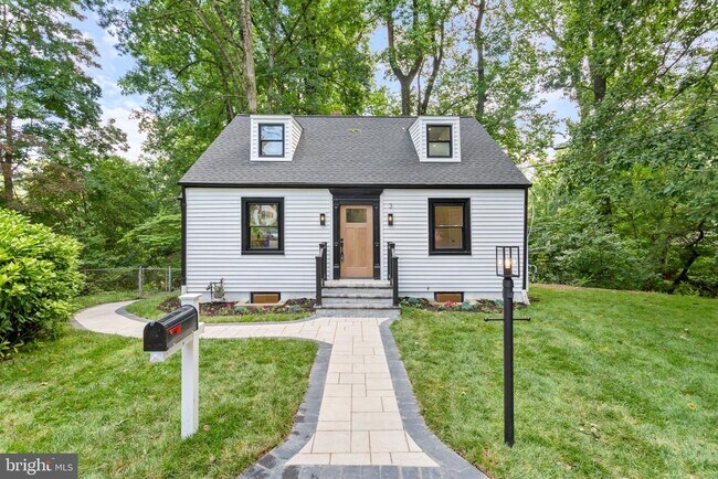 property at 3 Knox Pl