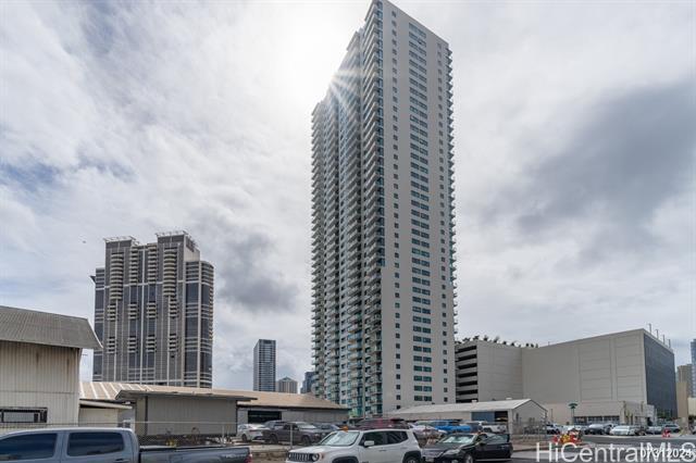 property at 615 Keawe St