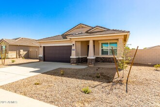 36071 Seville Dr in Maricopa, AZ - Building Photo - Building Photo