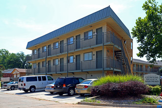 The Residences at Edmond Park in Edmond, OK - Foto de edificio - Building Photo