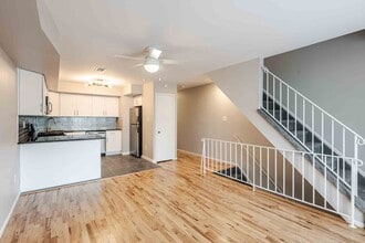 Seaview Apartments in Staten Island, NY - Foto de edificio - Building Photo