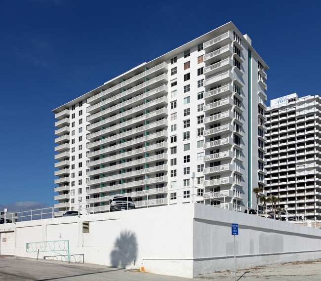 Daytona Beach Ocean Towers in Daytona Beach, FL - Building Photo - Building Photo