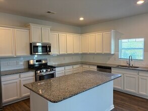 407 Lakemont Dr in Columbia, SC - Building Photo - Building Photo