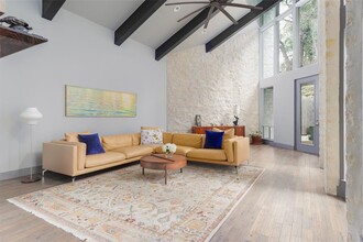 2703 Maria Anna Rd in Austin, TX - Building Photo - Building Photo
